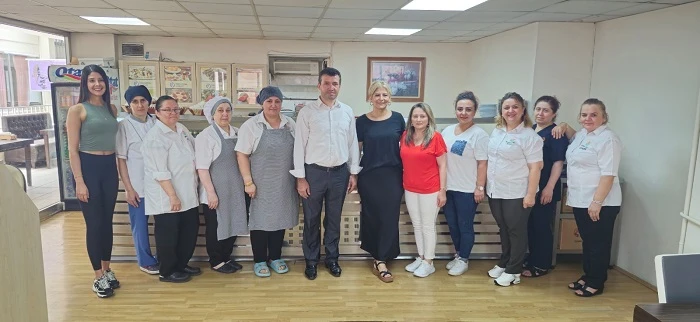 <p>İlkadım Hanımlar Lokali nerede? İlkadım Belediyesi tarafından hayata geçirilen ve kadınlar tarafından yoğun ilgi gören Hanımlar Lokali kentin gözde mekanı olmaya devam ediyor.</p>