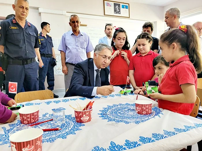 BİLİM KÖYDE PROJESİYLE KÖY OKULUNDA BİLİM RÜZGÂRI ESTİ - Fotoğraf 3