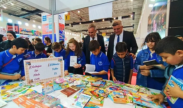 Karadeniz 8. Kitap Fuarı’na öğrencilerden yoğun ilgi! Samsun Haber