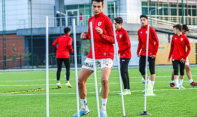 Samsunspor U17 Trabzonspor maçına hazırlanıyor