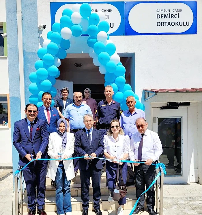 BİLİM KÖYDE PROJESİYLE KÖY OKULUNDA BİLİM RÜZGÂRI ESTİ - Fotoğraf 2