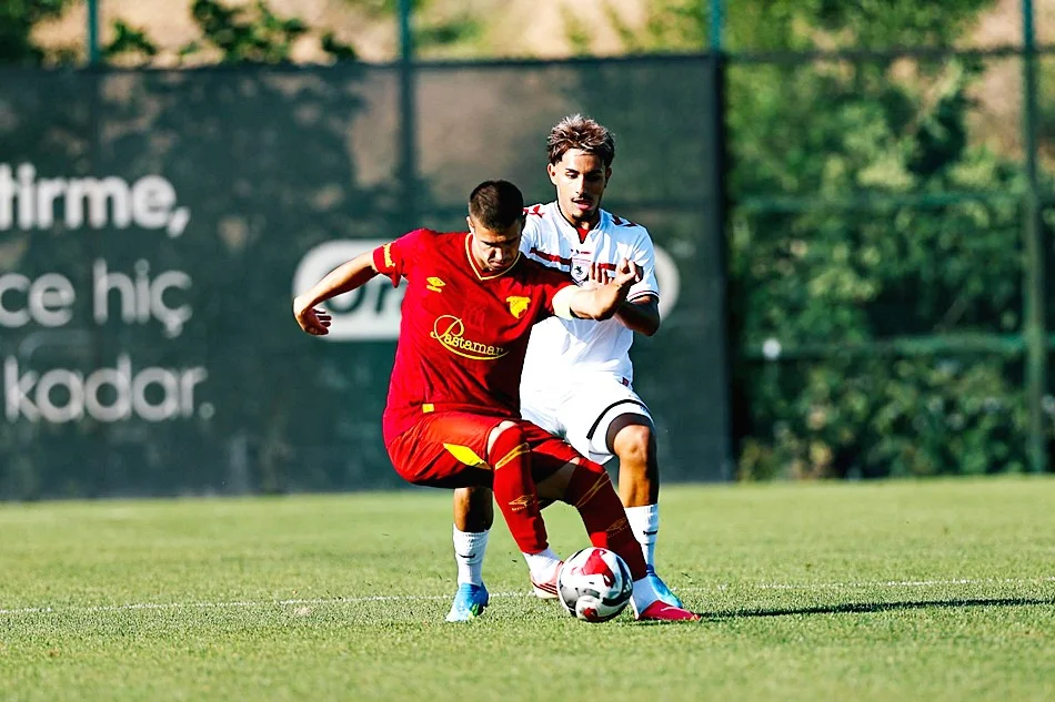 Samsunspor U19 sezona farklı galibiyetle başladı: Göztepe'yi 5-1 mağlup etti - Fotoğraf 6