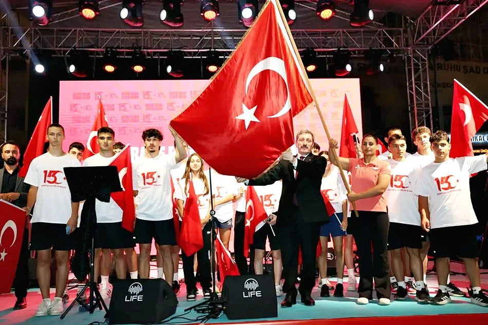 SAMSUN’DA ON BİNLER 15 TEMMUZ DEMOKRASİ VE MİLLİ BİRLİK GÜNÜ ETKİNLERİNDE BULUŞTU - Fotoğraf 6