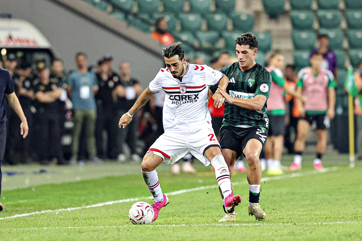 Samsunspor’a Kocaeli’de Soğuk Duş! 1-0’lık Mağlubiyet - Fotoğraf 5