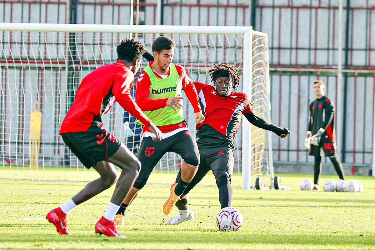 Samsunspor ve Trabzonspor Karadeniz derbisine hazırlanıyor! - Fotoğraf 6