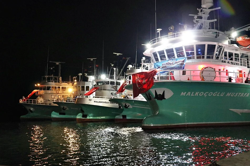 Samsun’da Balıkçılık Sezonu Başladı! 641 Tekne Karadeniz’e Açıldı, Hedef Bereketli Sezon - Fotoğraf 2