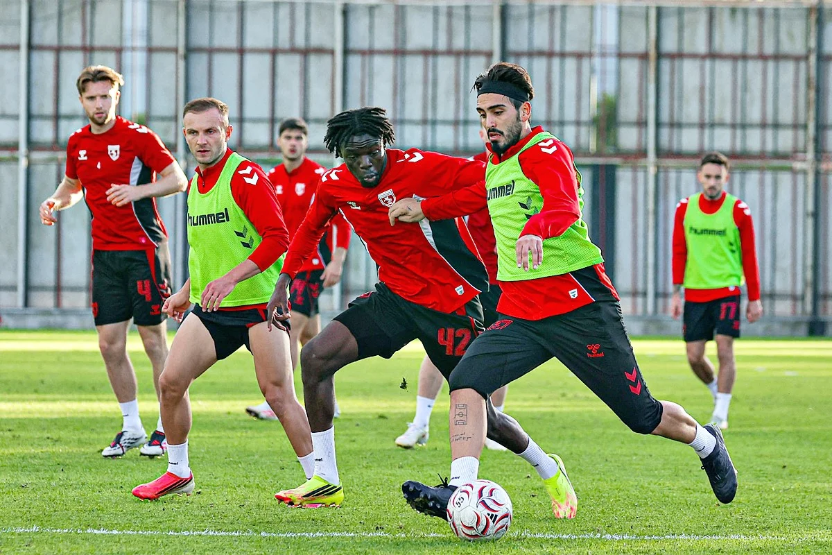 Samsunspor ve Trabzonspor Karadeniz derbisine hazırlanıyor! - Fotoğraf 7