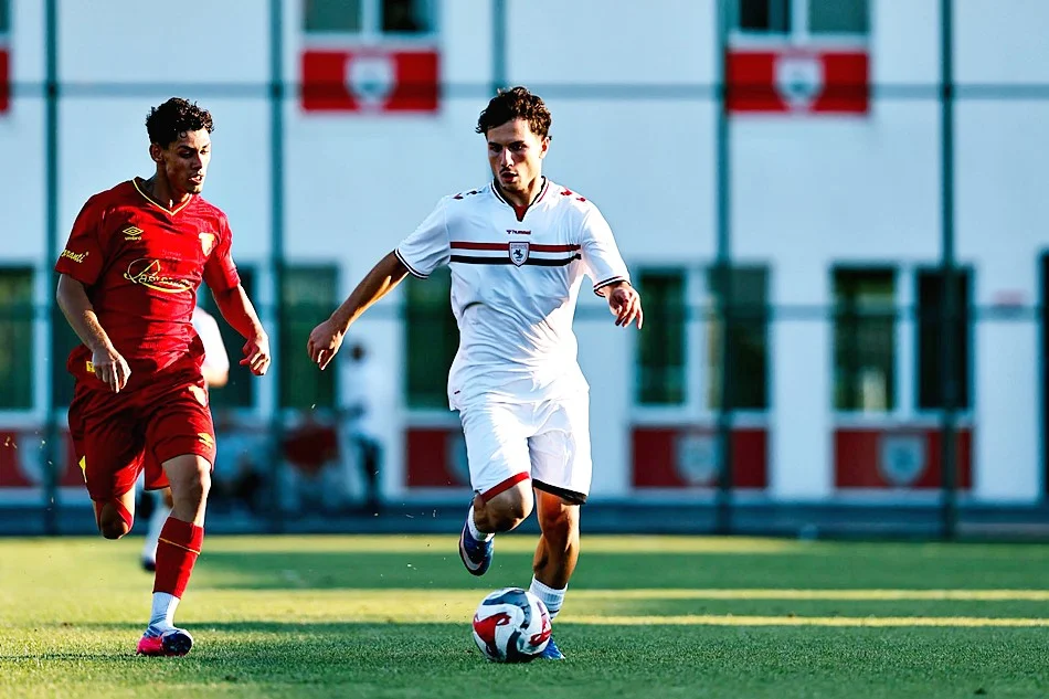 Samsunspor U19 sezona farklı galibiyetle başladı: Göztepe'yi 5-1 mağlup etti - Fotoğraf 7