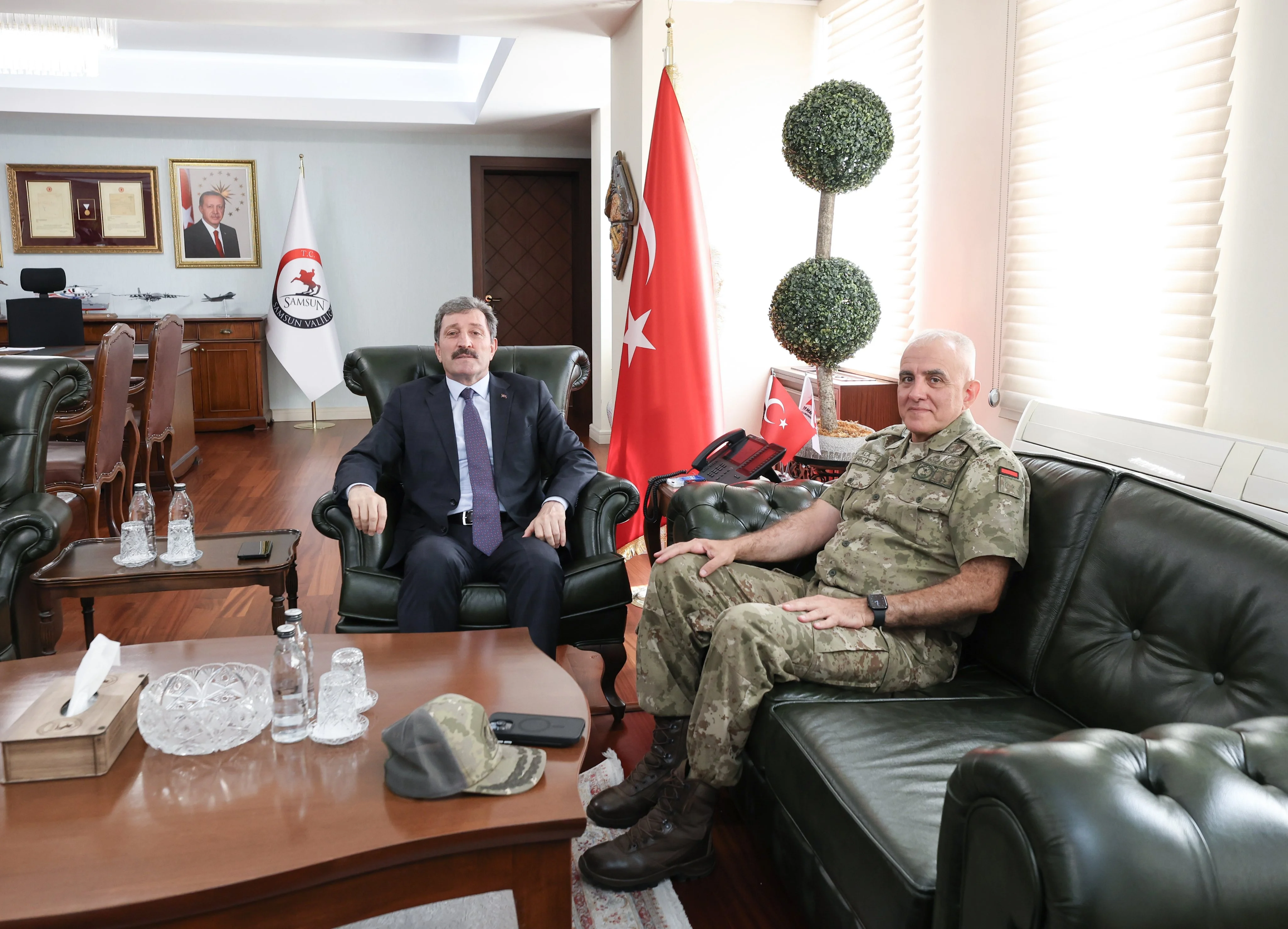 Davut Ala’dan Samsun Valisi Orhan Tavlı’ya Veda Ziyareti - Fotoğraf 2