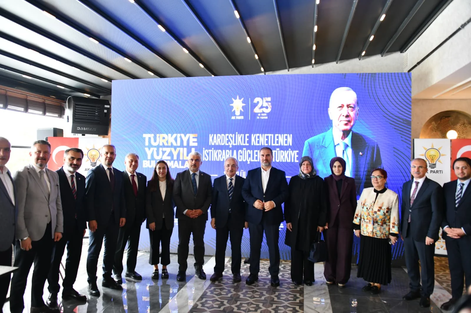AK Parti Samsun’da 17 İlçede Sahaya İndi! Türkiye Yüzyılı Buluşmaları Başladı - Fotoğraf 4