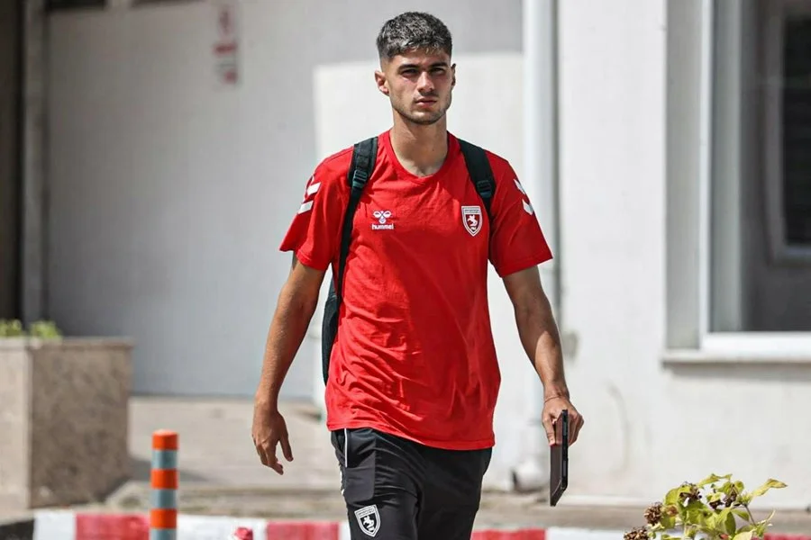 Samsunspor, Çaykur Rizespor maçı hazırlıklarını tamamladı, Rize'ye hareket etti! - Fotoğraf 1
