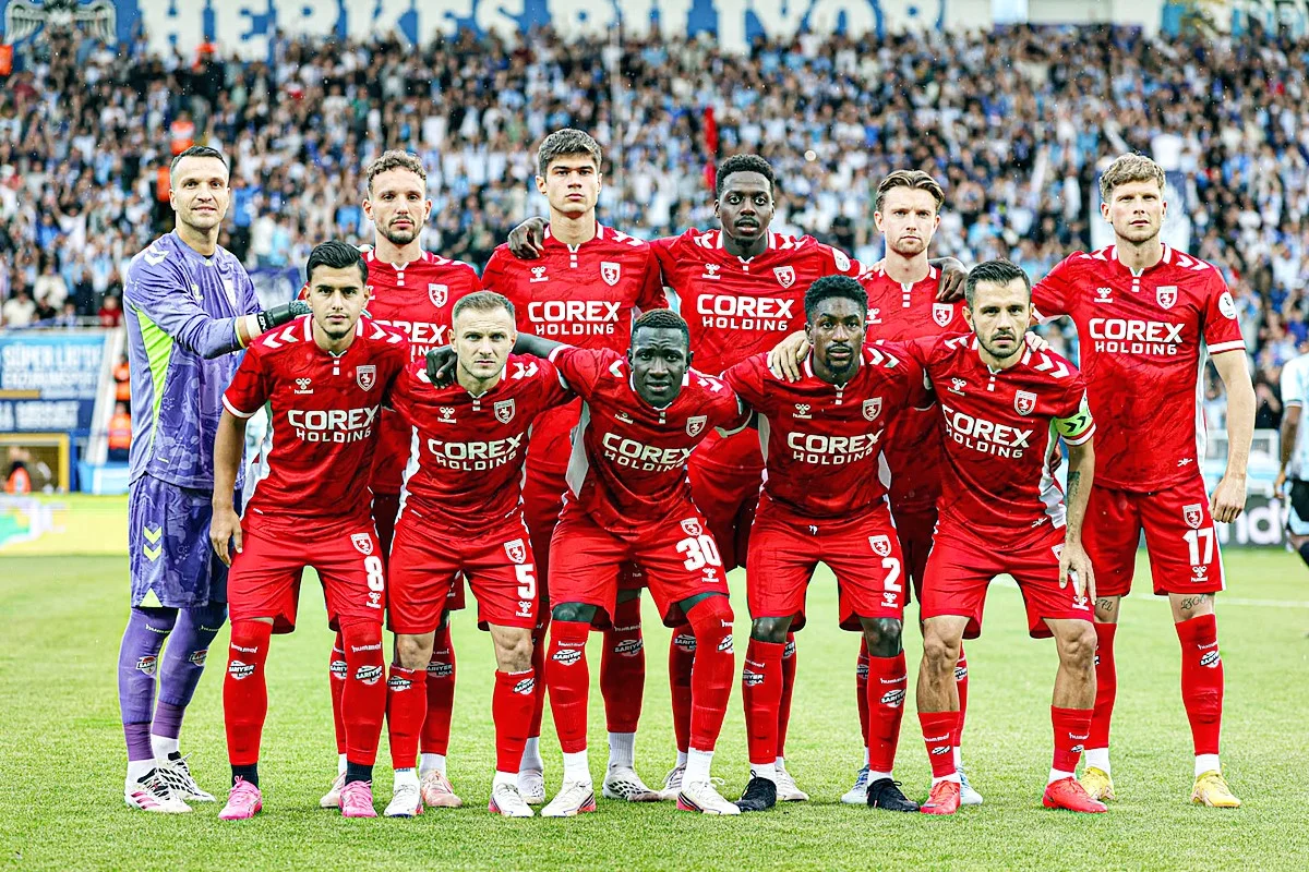 Samsunspor’un Erzurum’da Yüzü Gülmedi, Samsunspor Erzurumspor maç fotoğrafları - Fotoğraf 1