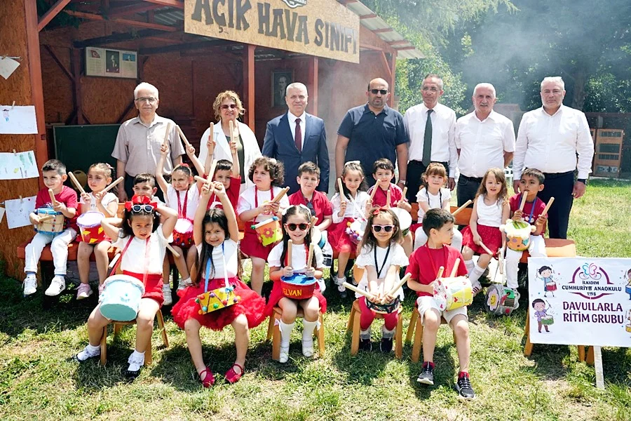 İLKADIM’DA MASALLAR VE KELİMELERLE DOLU BİR YIL TAÇLANDI - Fotoğraf 1