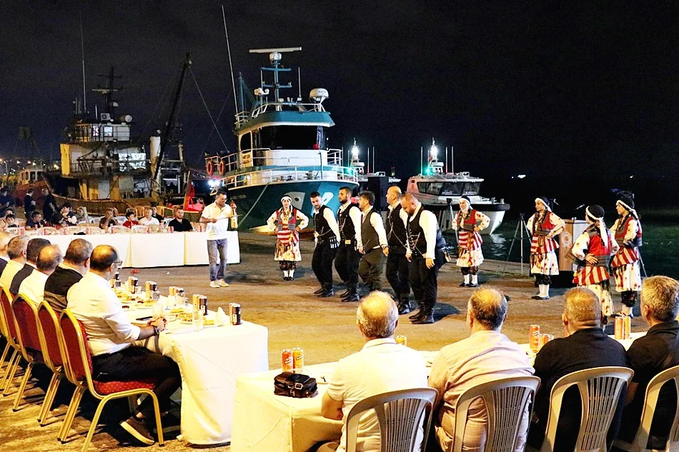 Samsun’da Balıkçılık Sezonu Başladı! 641 Tekne Karadeniz’e Açıldı, Hedef Bereketli Sezon - Fotoğraf 6