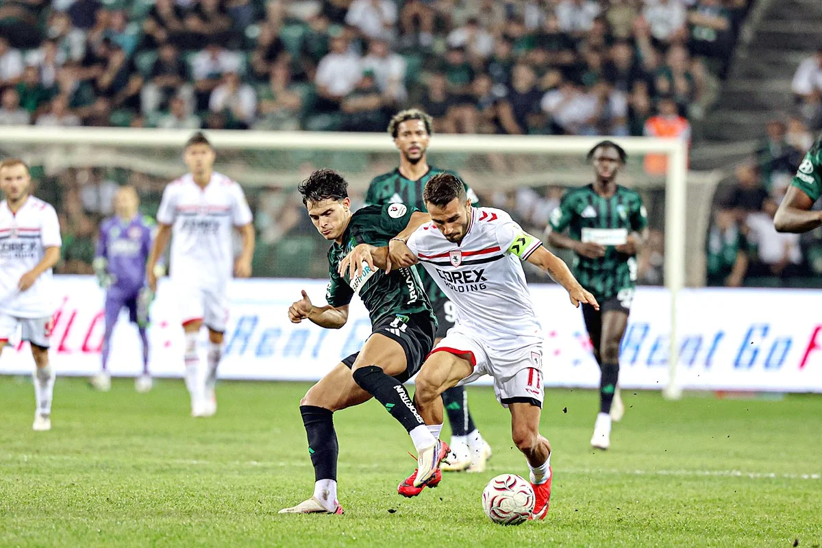 Samsunspor’a Kocaeli’de Soğuk Duş! 1-0’lık Mağlubiyet - Fotoğraf 6