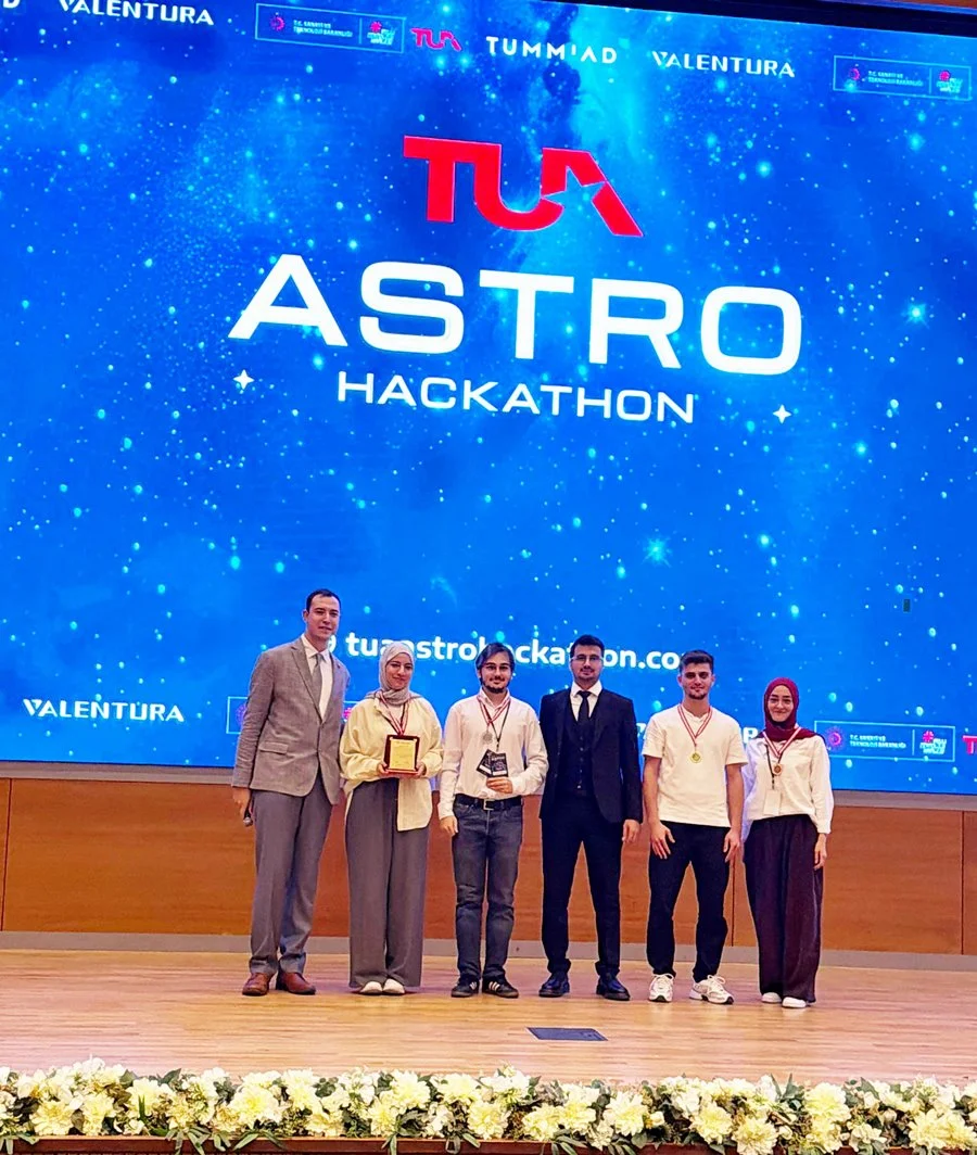 Samsunlu Gençlerden Uzay Teknolojilerinde Derece TUA Astro Hackathon’da Türkiye üçüncüsü oldular - Fotoğraf 1