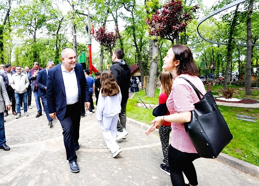 Canik'de çocuklar karneyi aldı Macera Parkı'na koştu - Fotoğraf 2