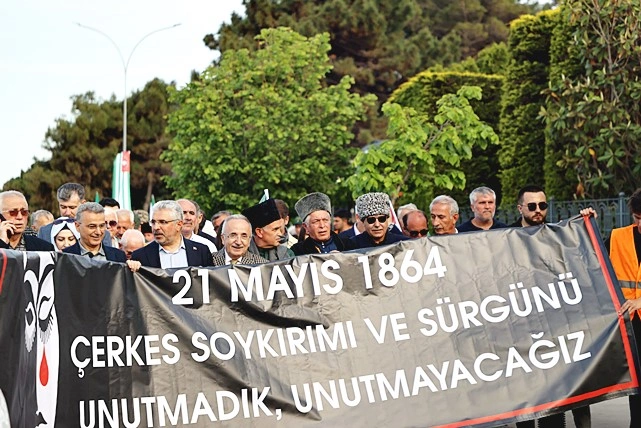 Samsun'da 10 Bin Çerkes, Soykırım ve Sürgünü Andı - Resim 1