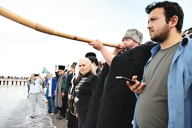 Samsun'da 10 Bin Çerkes, Soykırım ve Sürgünü Andı - Resim 5