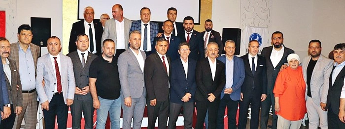 MHP Samsun'da yoğun katılımlı bayramlaşma - Resim 4