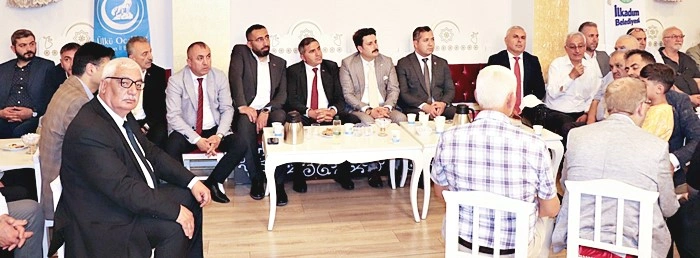 MHP Samsun'da yoğun katılımlı bayramlaşma - Resim 7