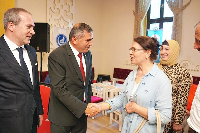 MHP Samsun'da yoğun katılımlı bayramlaşma - Resim 9