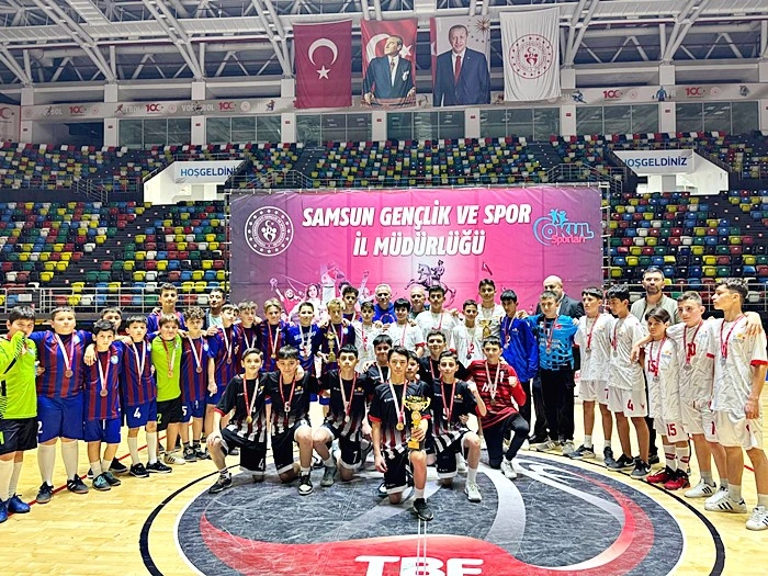 Samsun'da Okul Sporları Hentbol İl Birinciliği tamamlandı - Resim 2