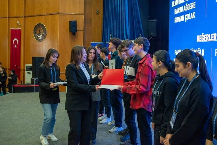 SAMSUN’DA 57’İNCİ LİSE ÖĞRENCİLERİ ARAŞTIRMA PROJELERİ BÖLGE YARIŞMASI’NDA KAZANANLAR BELLİ OLDU - Resim 7