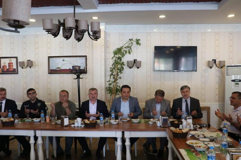 Havza Kaymakamı Nayman’a veda yemeği - Resim 4