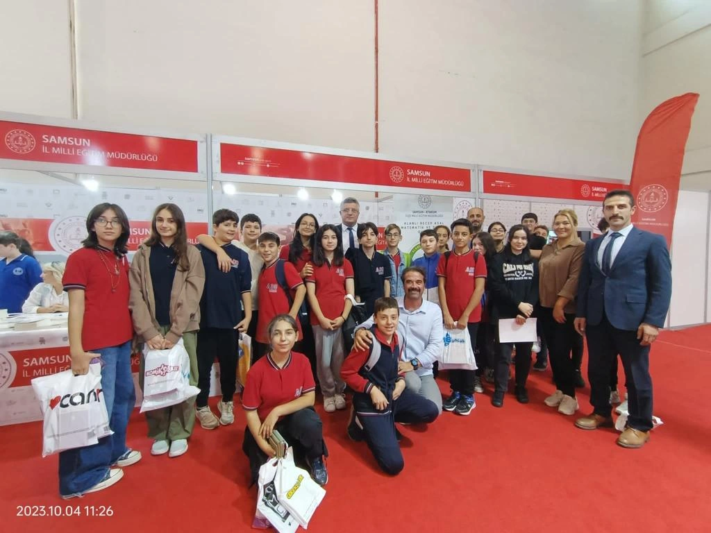Karadeniz 8. Kitap Fuarı’na öğrencilerden yoğun ilgi! Samsun Haber - Resim 4