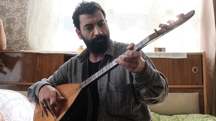 İki gözüm Ahmet: Sürgün oyuncuları ve konusu - Resim 4