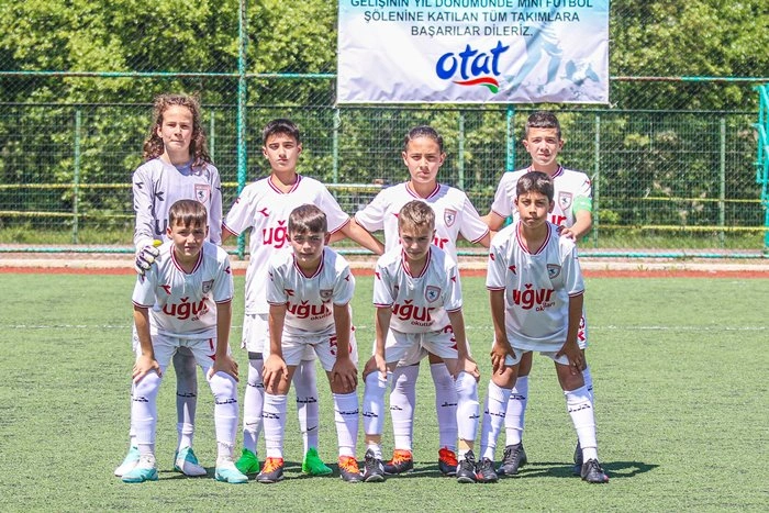Samsunspor U12 Takımı Şampiyon Oldu - Resim 1