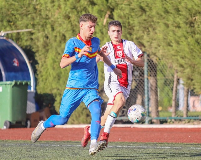 Samsunspor U17 Göztepe AŞ'yi 4'ledi - Resim 5