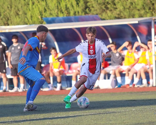 Samsunspor U17 Göztepe AŞ'yi 4'ledi - Resim 10