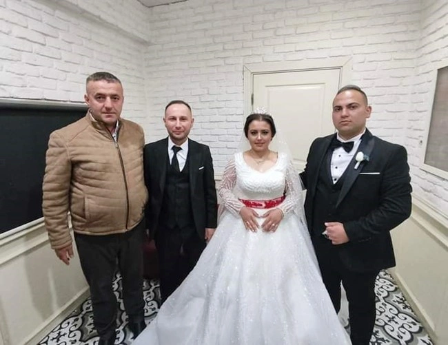 Merve Uysal ve Mustafa Sarı dünya evine girdi - Resim 1