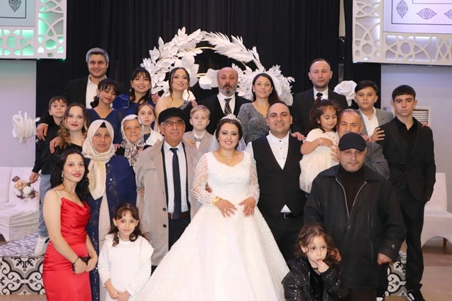 Merve Uysal ve Mustafa Sarı dünya evine girdi - Resim 5