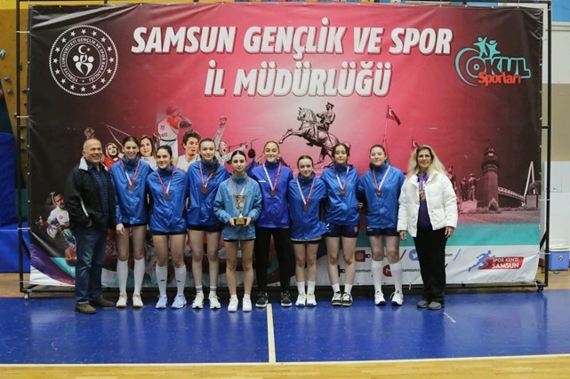 Genç Bayanlar Hentbol İl Birinciliği sona erdi - Resim 4