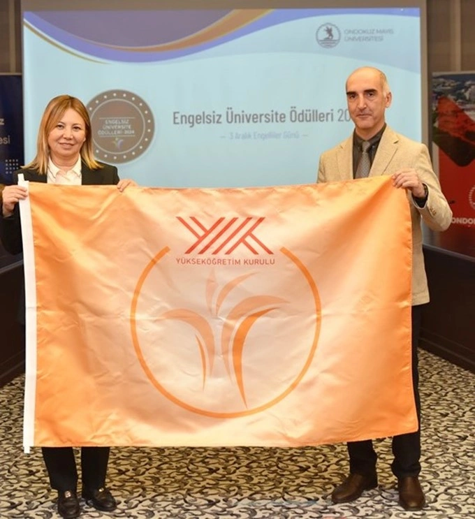 OMÜ Engelsiz Üniversite Ödülleri'nde 8 Turuncu Bayrak ödülüne layık görüldü - Resim 1