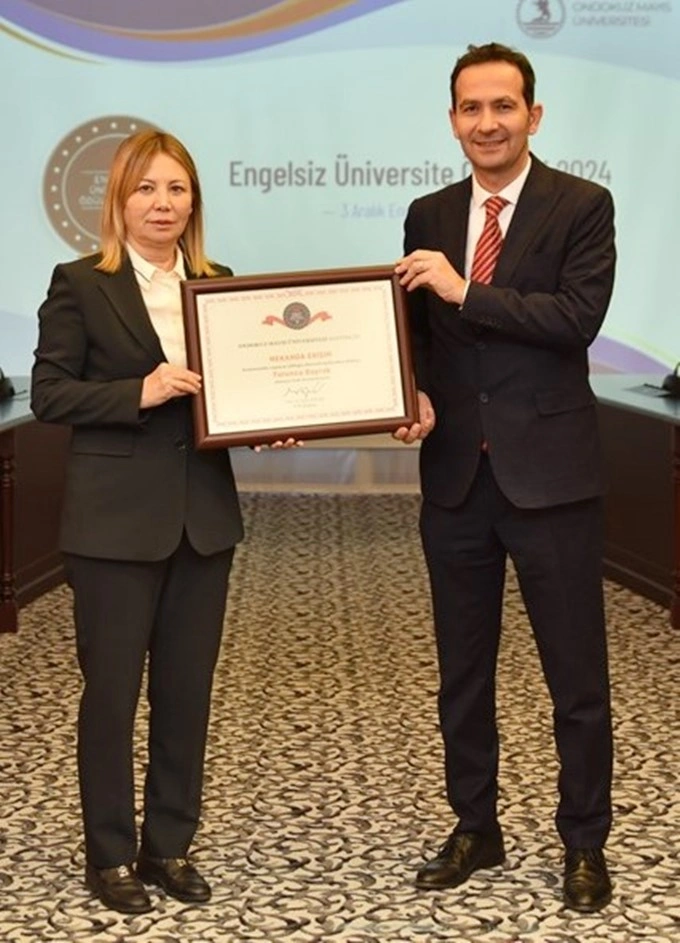 OMÜ Engelsiz Üniversite Ödülleri'nde 8 Turuncu Bayrak ödülüne layık görüldü - Resim 4
