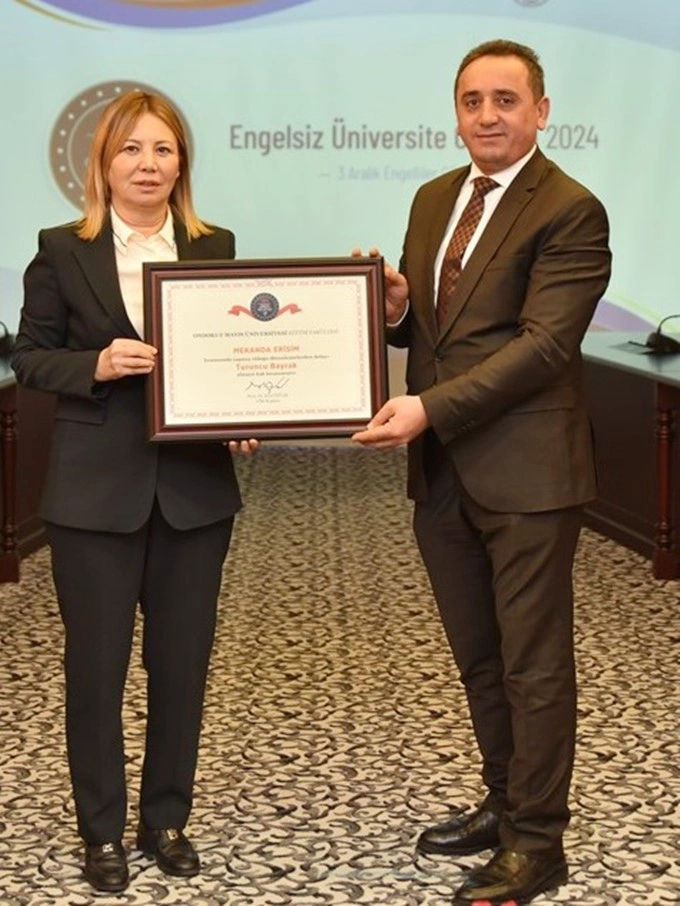 OMÜ Engelsiz Üniversite Ödülleri'nde 8 Turuncu Bayrak ödülüne layık görüldü - Resim 6