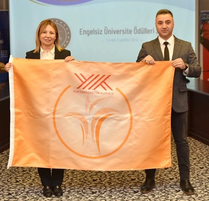 OMÜ Engelsiz Üniversite Ödülleri'nde 8 Turuncu Bayrak ödülüne layık görüldü - Resim 15