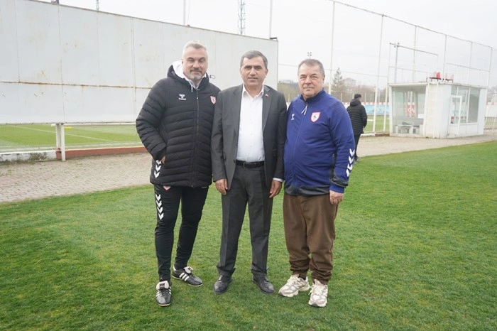Samsun'da MHP'den Samsunspor’a Gaziantep FK maçı öncesi Moral Ziyareti - Resim 3