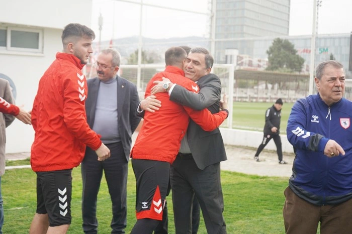 Samsun'da MHP'den Samsunspor’a Gaziantep FK maçı öncesi Moral Ziyareti - Resim 7