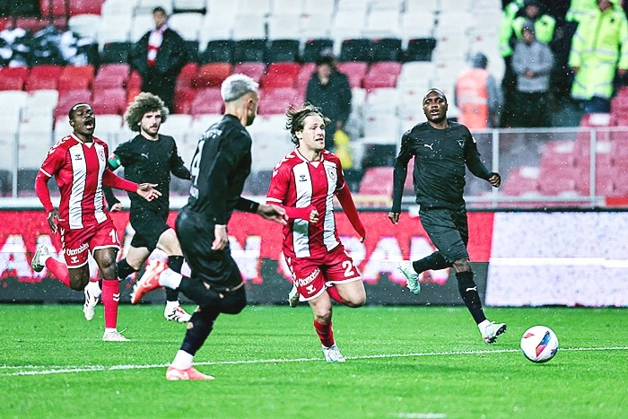 Samsunspor Hatayspor maçı fotoğrafları - Resim 14