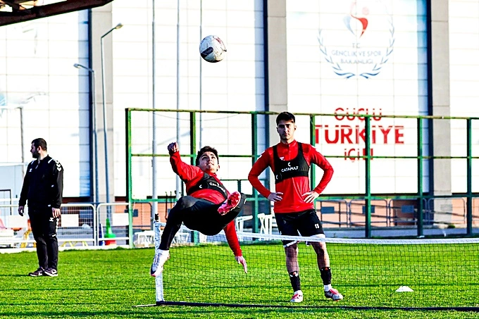 Samsunspor U19 Takımı Bodrum FK Maçı Hazırlıklarına Başladı - Resim 10