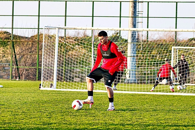 Samsunspor U19 Takımı Bodrum FK Maçı Hazırlıklarına Başladı - Resim 16
