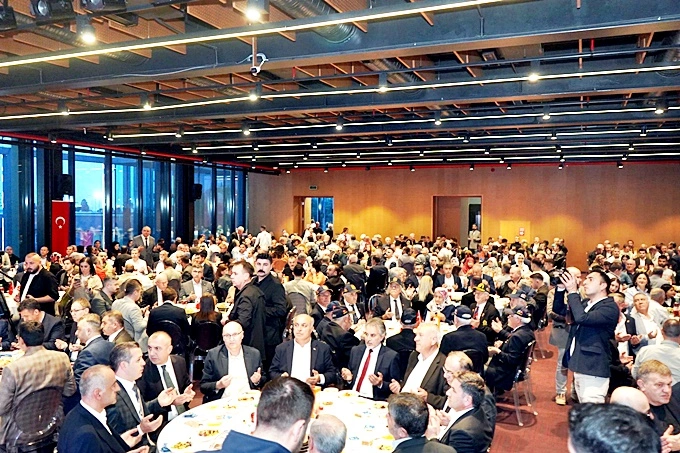MHP Samsun İl Başkanlığı’ndan geniş katılımlı iftar programı - Resim 9