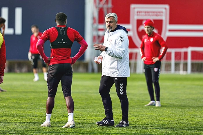 Samsunspor'da Kasımpaşa maçı hazırlıklarını sürdürdü - Resim 11