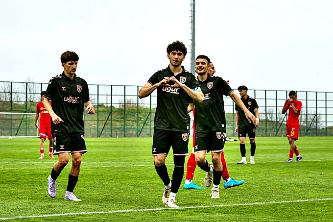 Samsunspor U19'dan Farklı Galibiyet: 4-0 - Resim 11
