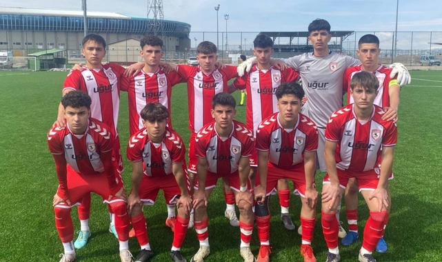 Samsunspor U16 Erzurumspor FK'yı 3-1 mağlup etti - Resim 1
